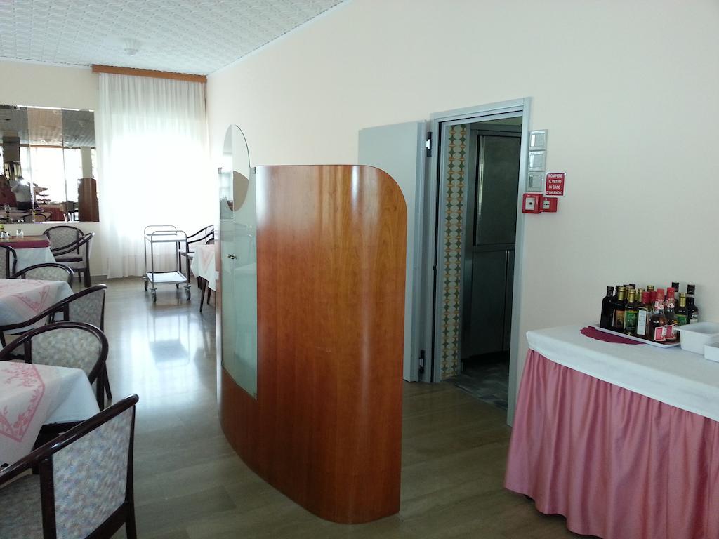 Hotel Glenn Rimini Exteriér fotografie